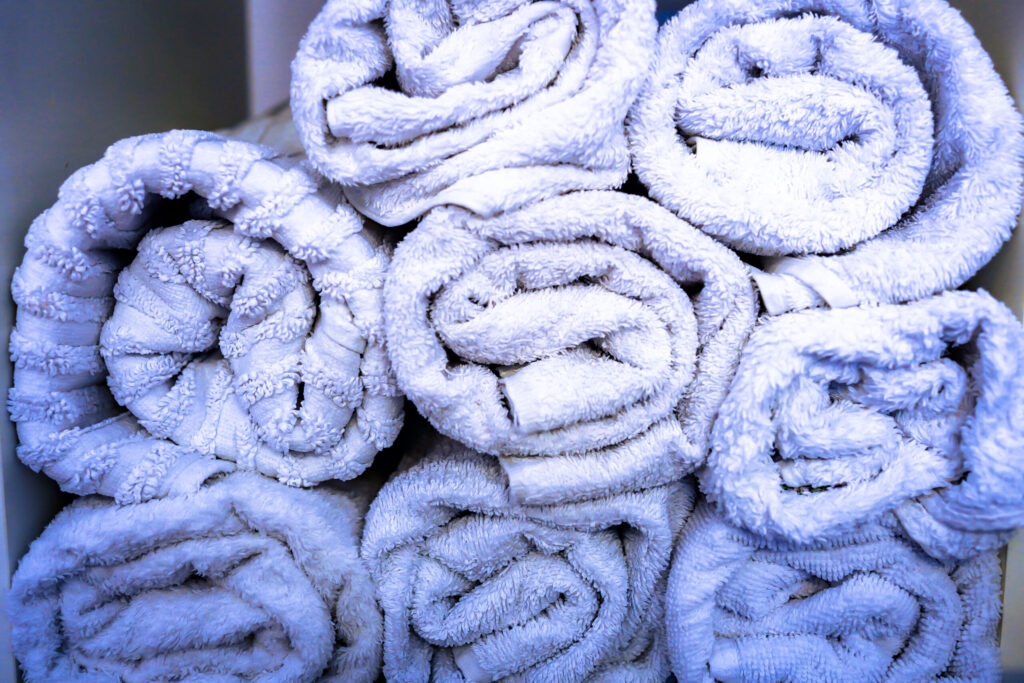 Saubere Handtücher bei Family Massage Stuttgart